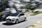 Peugeot 3008 HYbrid4 2010 года
